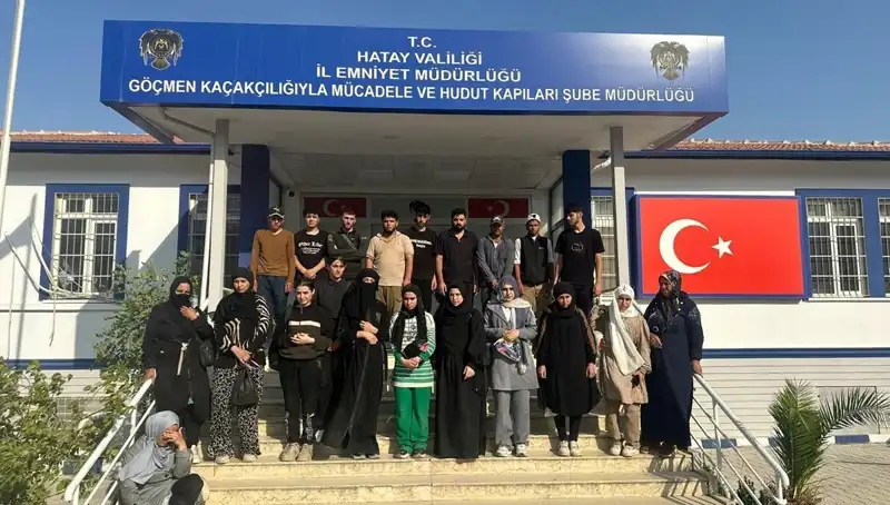 Minibüste 24 Göçmen Yakalanınca Sınır İhlali Gündeme Geldi
