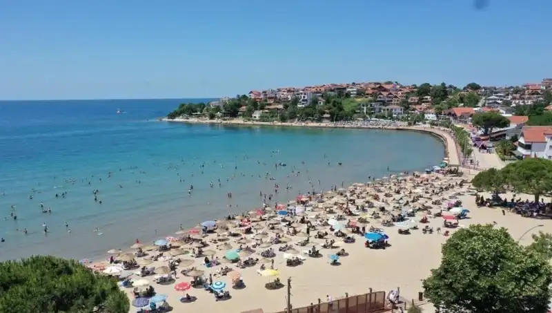 5 Plaj Haricindeki Yerlerde Denize Girmek Yasaklandı! İşte Sebepleri