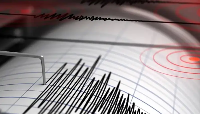 Manisa’da 4 Büyüklüğünde Deprem: Neler Oluyor?