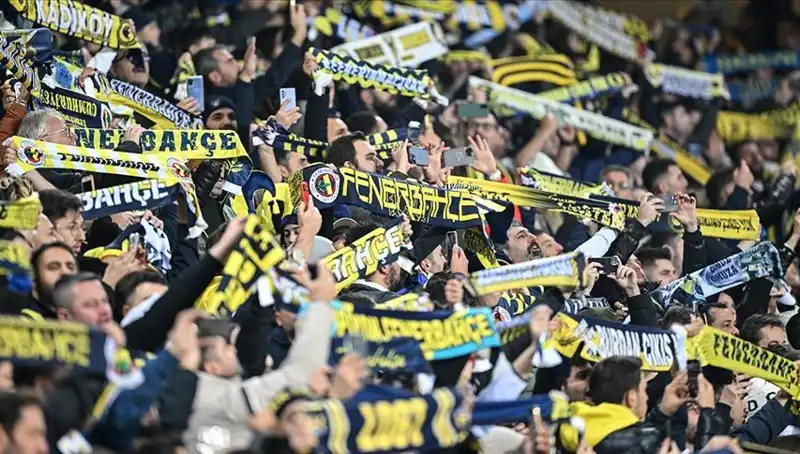 Fenerbahçe'nin Kombine Fiyatları Açıklandı: Taraftarları Neler Bekliyor?