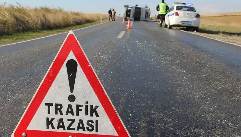 Niğde’de Zincirleme Kaza: 16 Kişi Yaralandı, Faciadan Son Anda Kurtuldular!