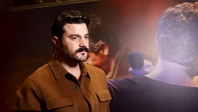 Murat Göğebakan: Kalbim Yaralı Dizisinin Gizemli Oyuncularıyla Tanışın
