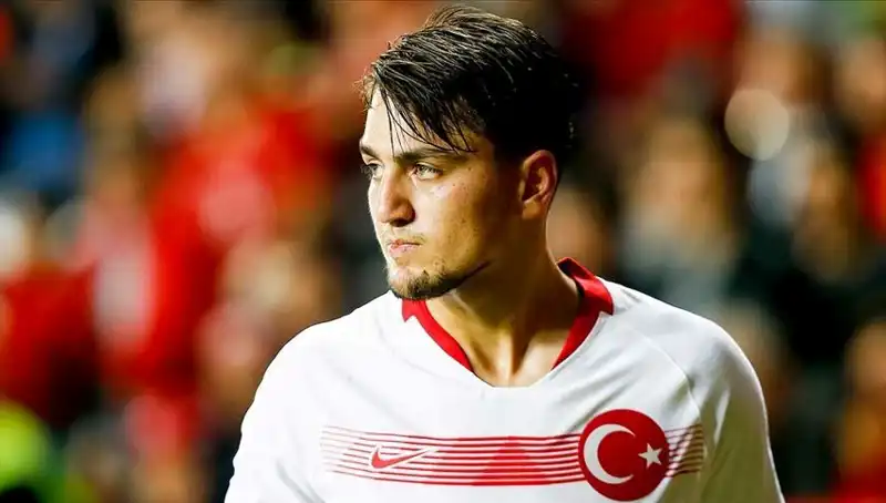 Beşiktaş, Milli Futbolcu İçin Resmi Girişimlerde Bulundu!