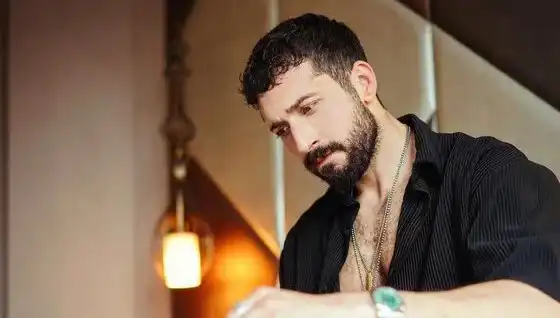Emre Bulut’a Şok Suçlama: Sahte Komiserlik ile Araç Kaçırma İddiası!