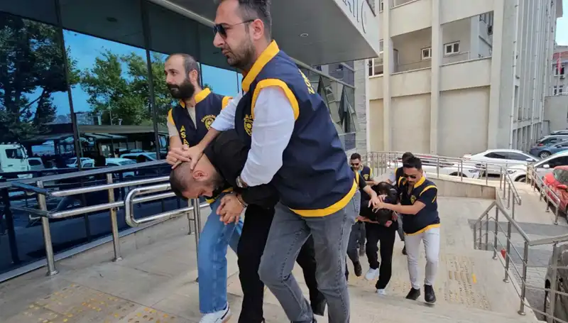 FETÖ Yalanlarıyla Yapılan Milyonluk Vurgun: Gerçekler Ortaya Çıkıyor